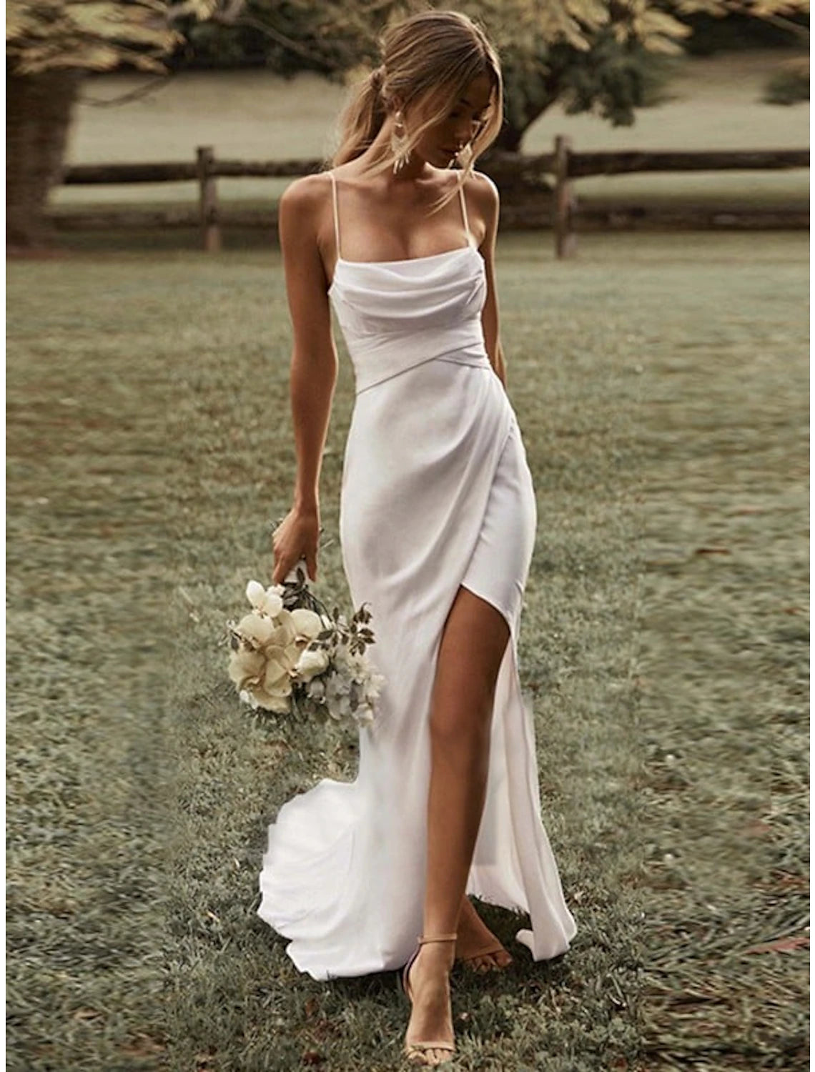 Beach Sexy Casual Wedding Dresses Sheath / Column Square Camisole Spaghetti Strap Sweep / Brush Train Stretch Fabric Bridal Gowns With Ruched Split Front Summer Fall Party